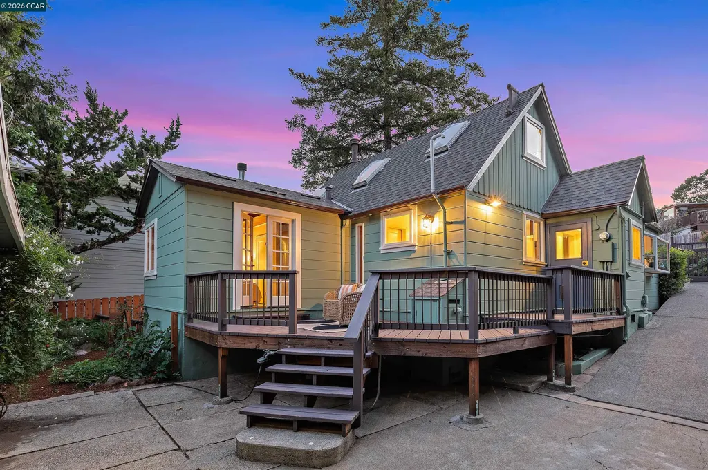 3754 Enos Avenue Oakland CA 94619