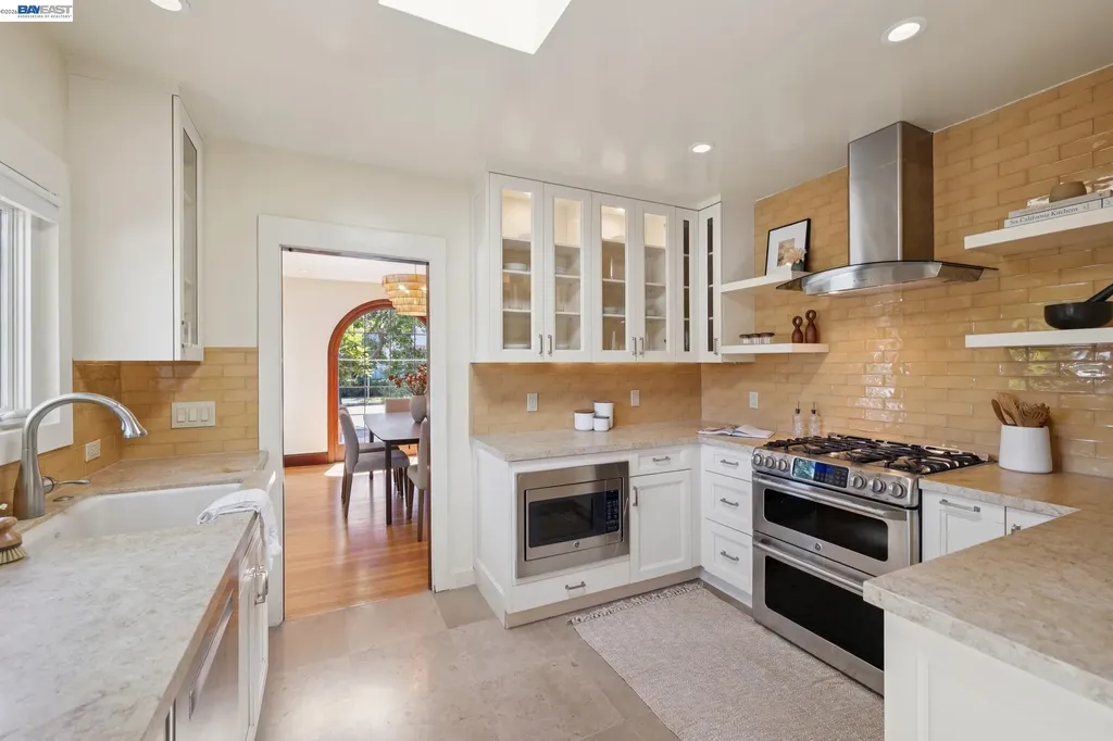 1635 High Street Alameda CA 94501