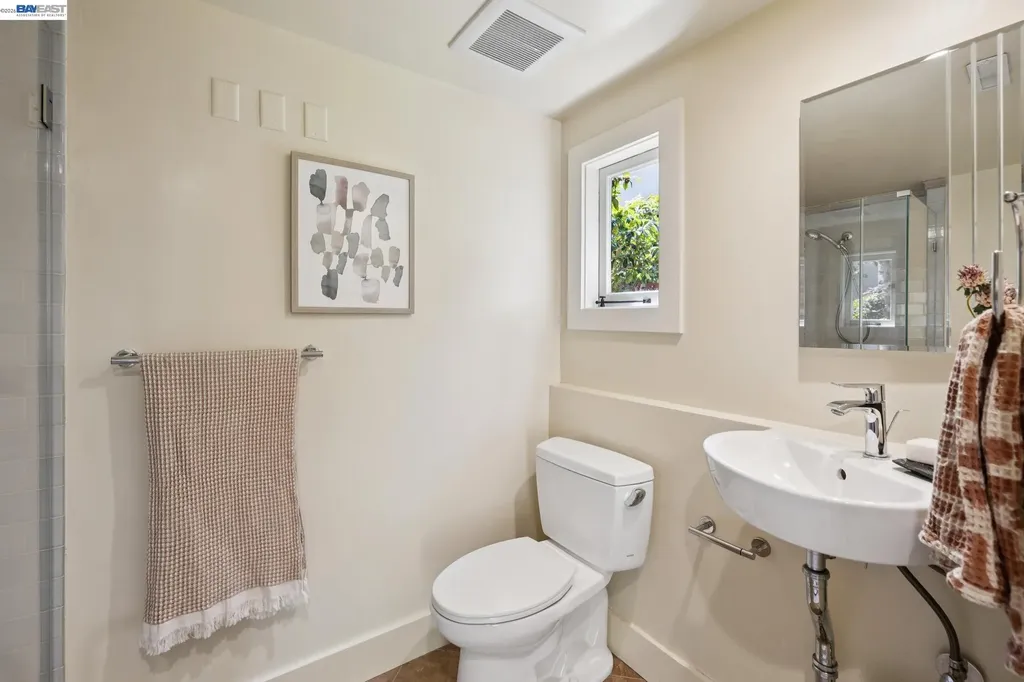 1635 High Street Alameda CA 94501
