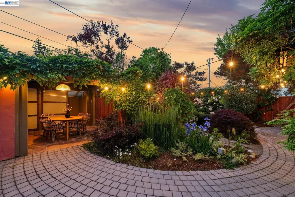 1635 High Street Alameda CA 94501