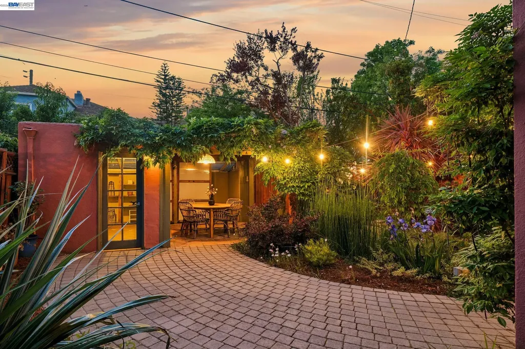 1635 High Street Alameda CA 94501