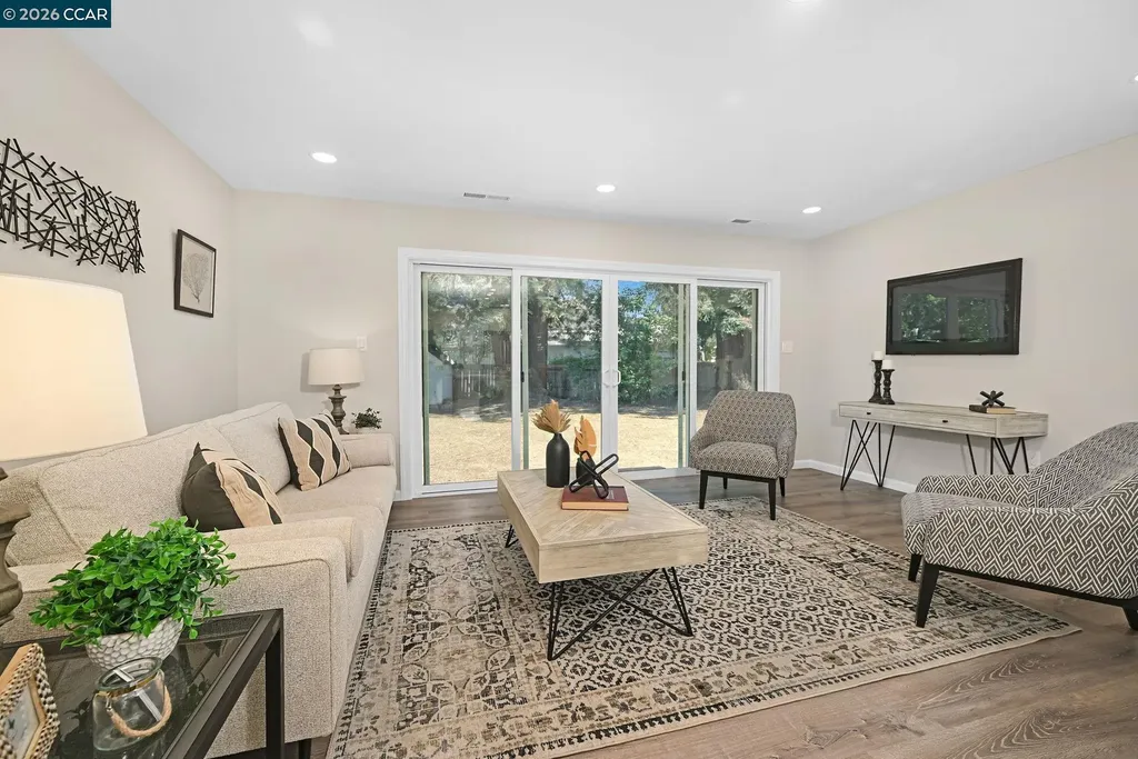1813 Silverwood Drive Concord CA 94519