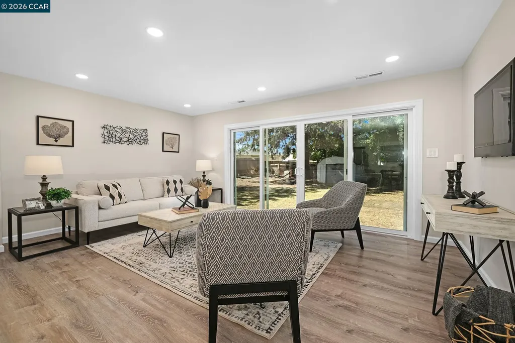 1813 Silverwood Drive Concord CA 94519