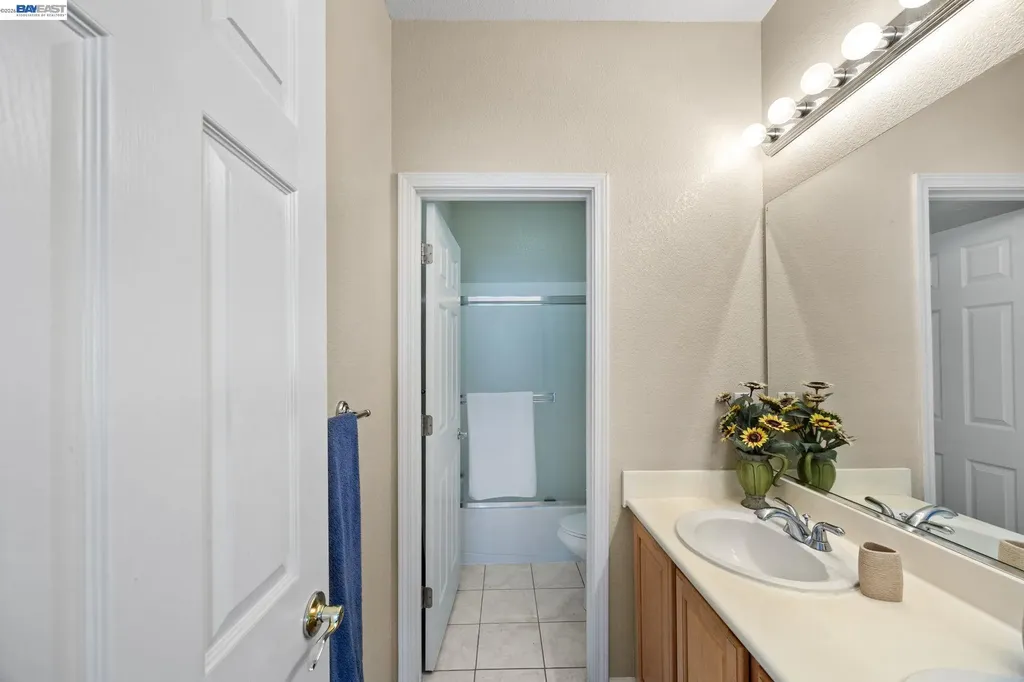 37338 Fowler Street Newark CA 94560