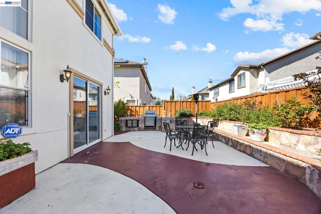 37338 Fowler Street Newark CA 94560