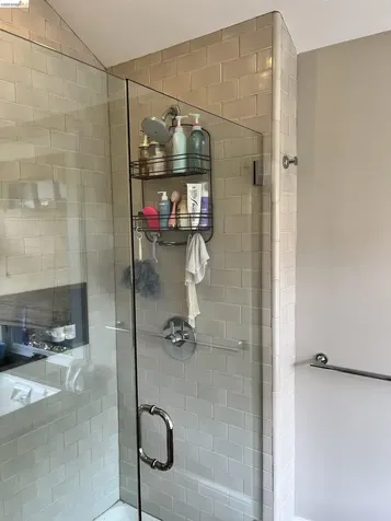 396 62ND Street Oakland CA 94618