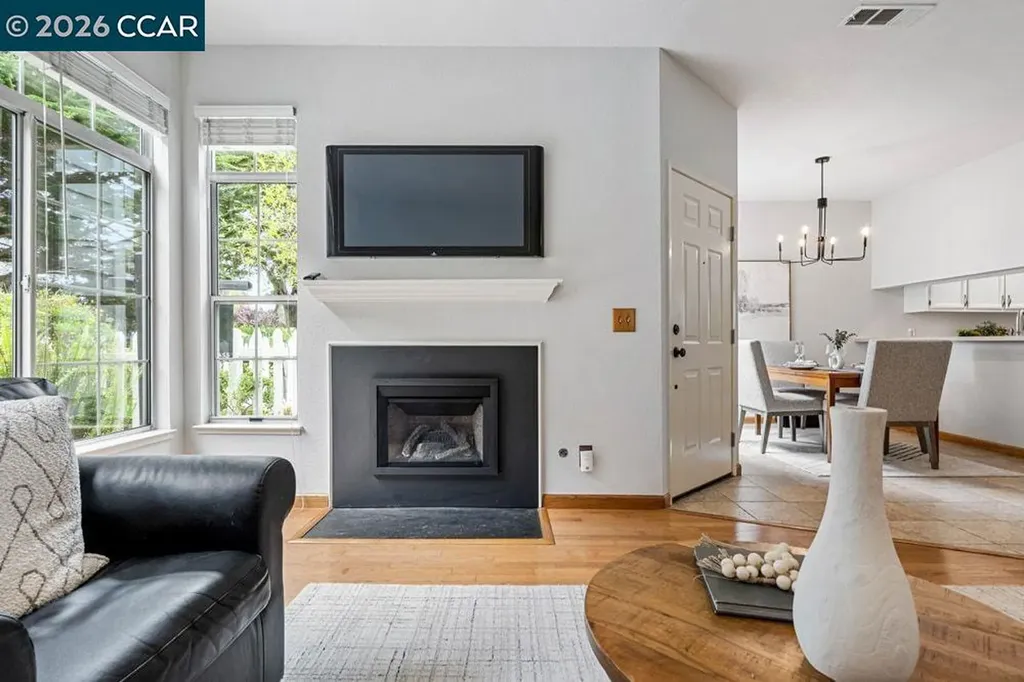208 Commodore Drive Richmond CA 94804