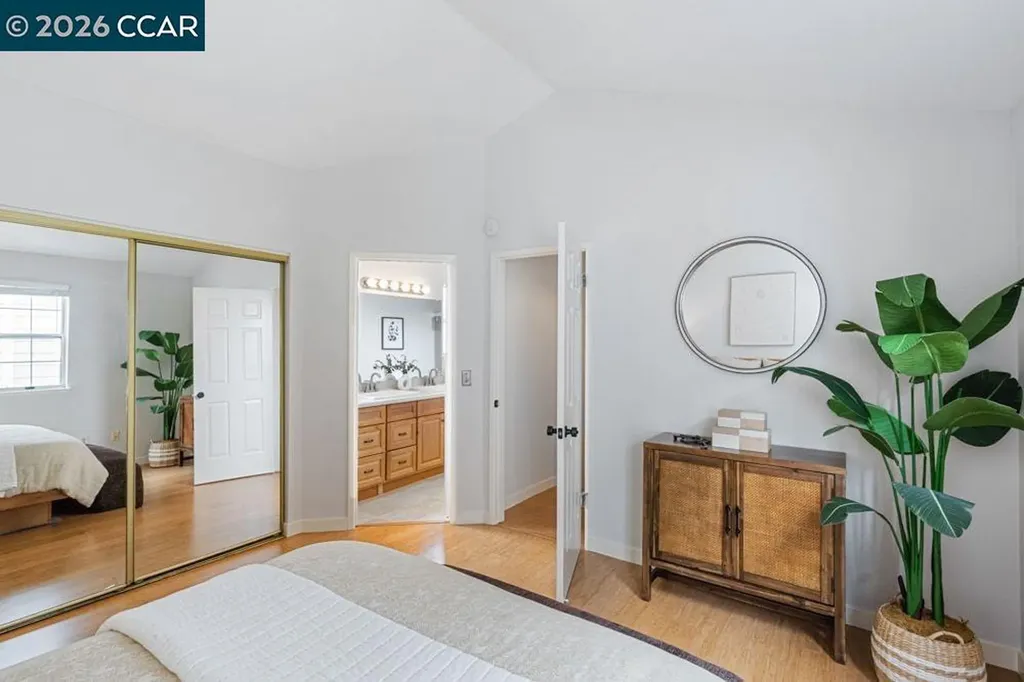 208 Commodore Drive Richmond CA 94804