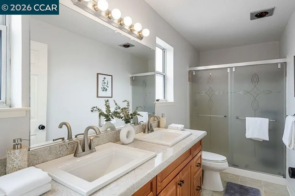 208 Commodore Drive Richmond CA 94804