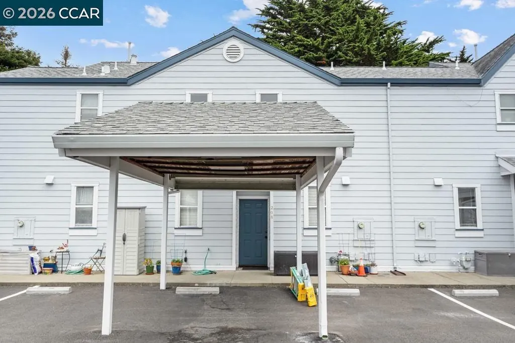 208 Commodore Drive Richmond CA 94804