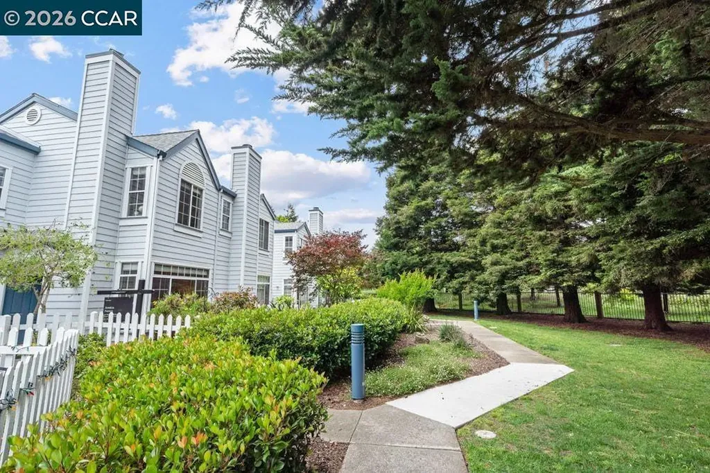 208 Commodore Drive Richmond CA 94804