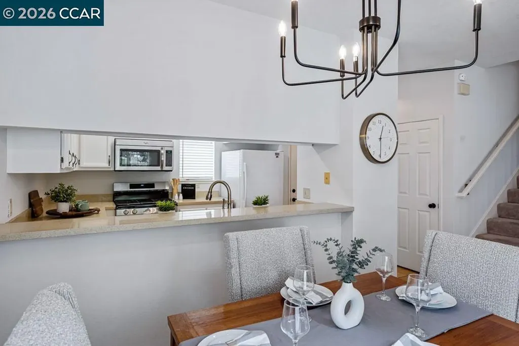 208 Commodore Drive Richmond CA 94804