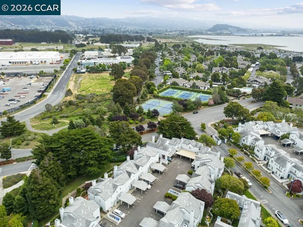 208 Commodore Drive Richmond CA 94804