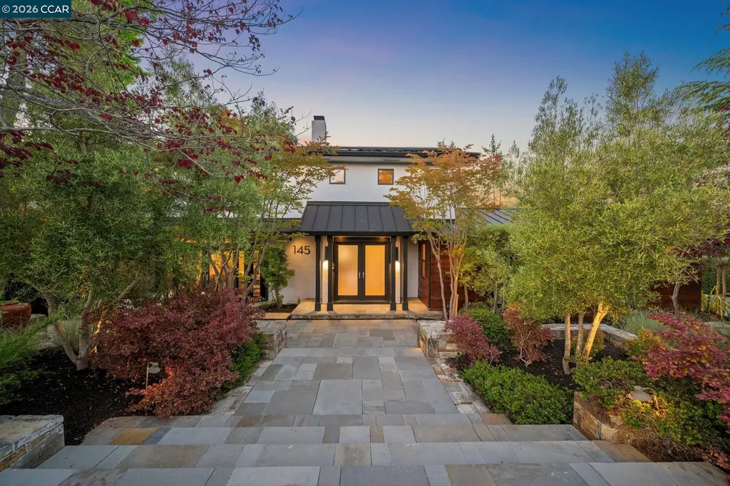 145 Danefield Place Moraga CA 94556