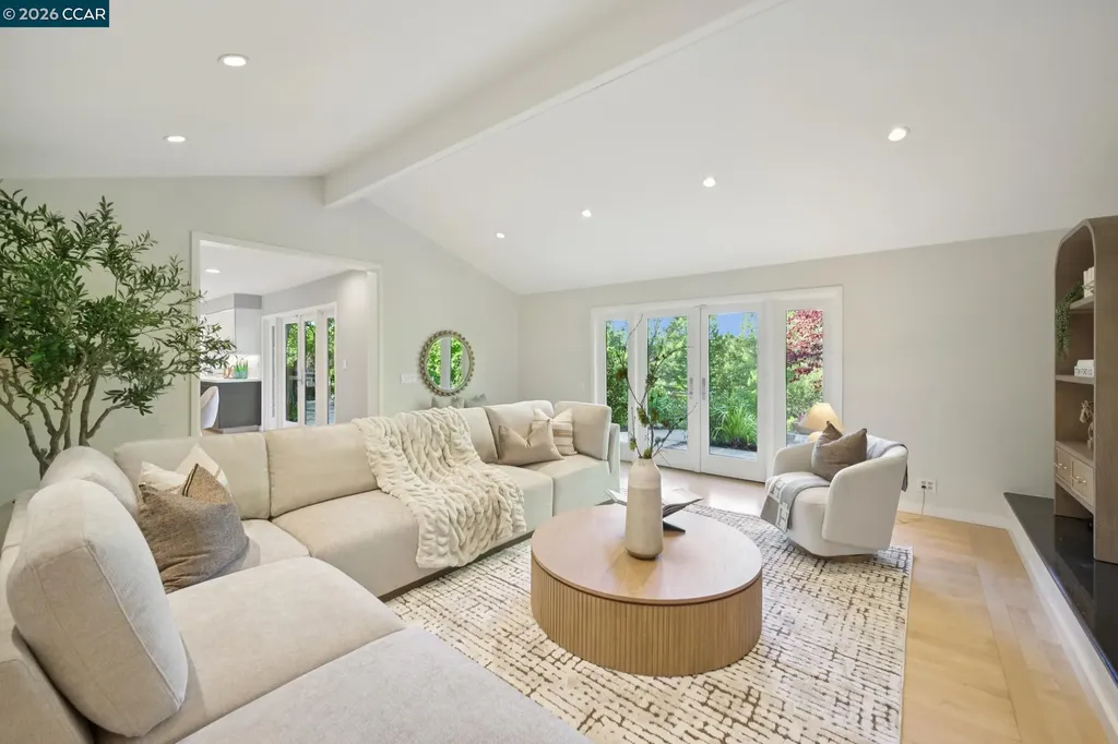 145 Danefield Place Moraga CA 94556