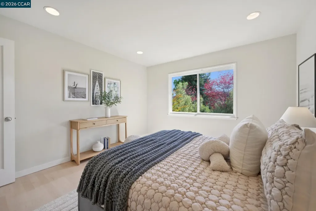 145 Danefield Place Moraga CA 94556