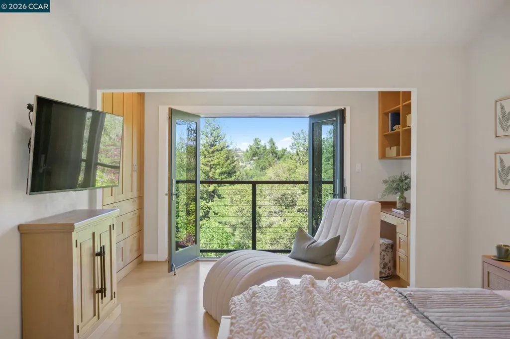 145 Danefield Place Moraga CA 94556