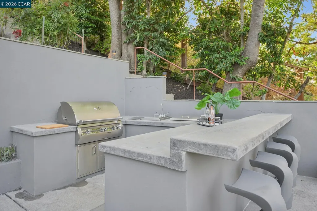145 Danefield Place Moraga CA 94556