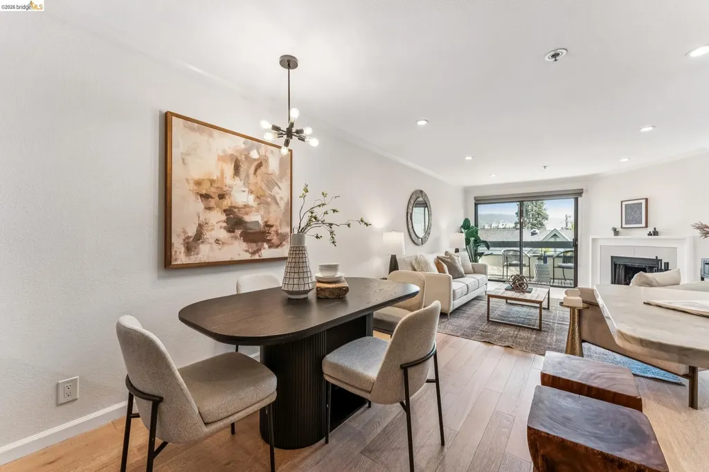389 Belmont Street Oakland CA 94610