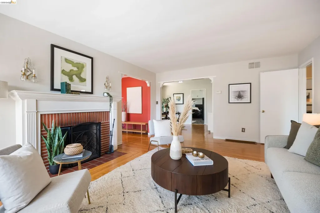 908 Prospect Avenue Oakland CA 94610