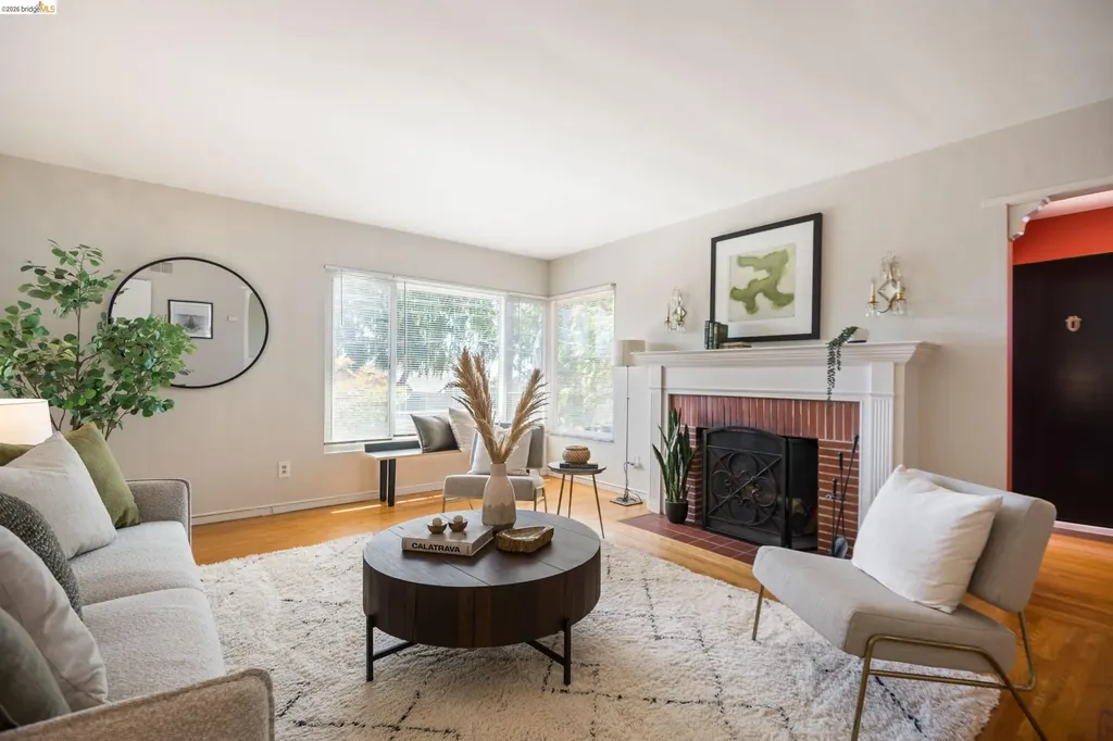 908 Prospect Avenue Oakland CA 94610