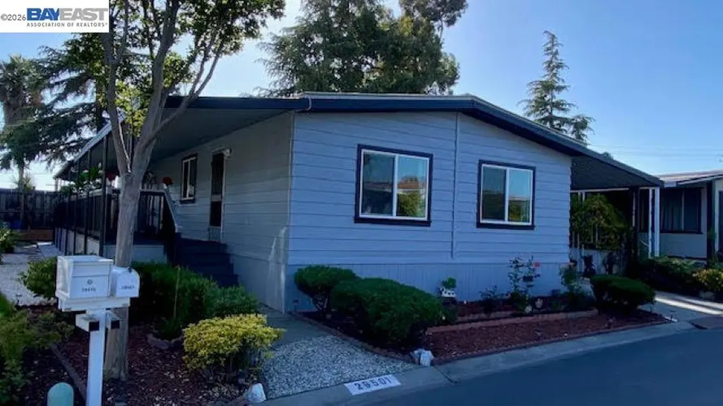 29501 Sandburg Way Hayward CA 94544