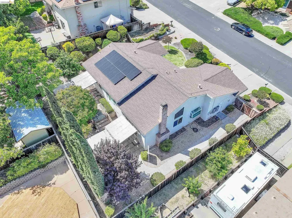 2411 Los Prados Way Antioch CA 94509