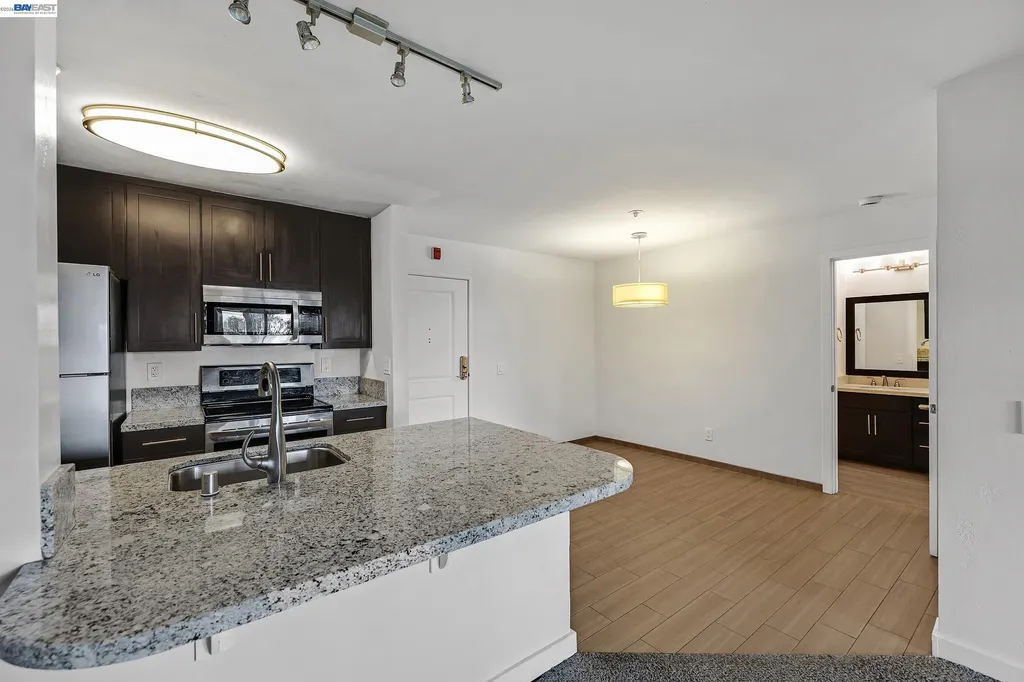 6400 Christie Avenue Emeryville CA 94608