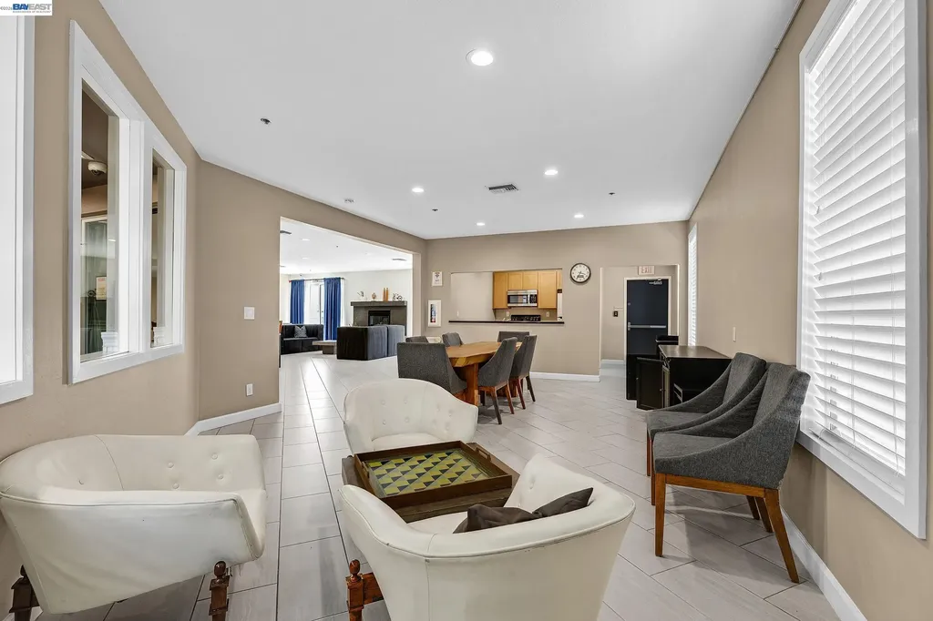 6400 Christie Avenue Emeryville CA 94608