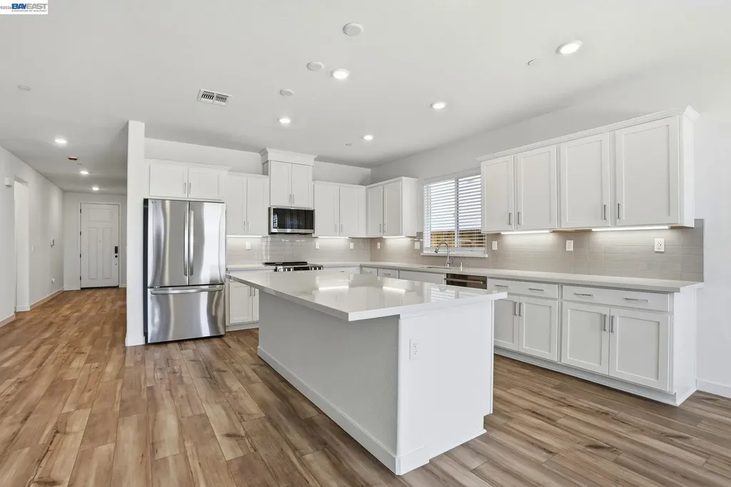 1024 Bluebell Circle Discovery Bay CA 94505