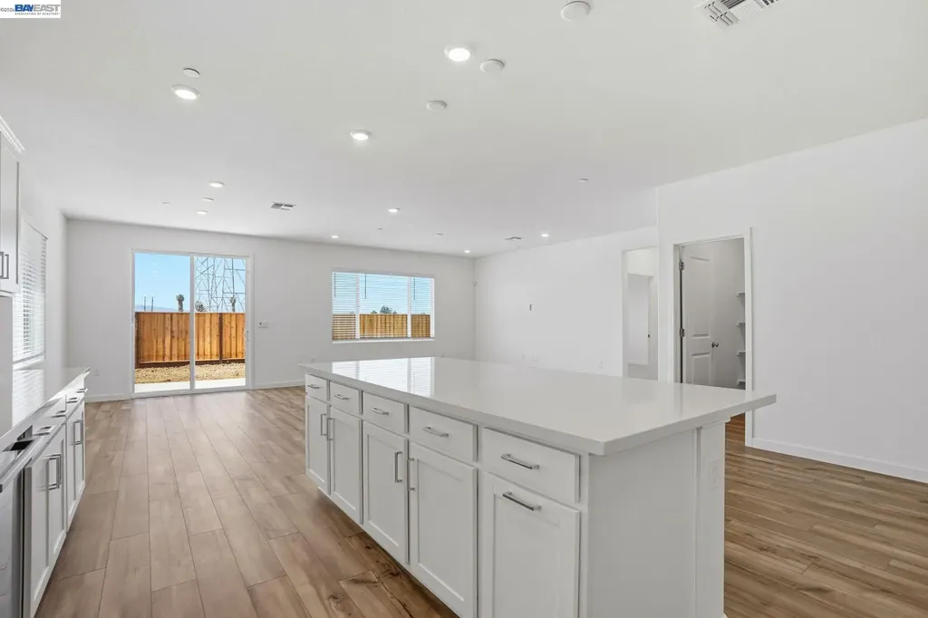 1024 Bluebell Circle Discovery Bay CA 94505