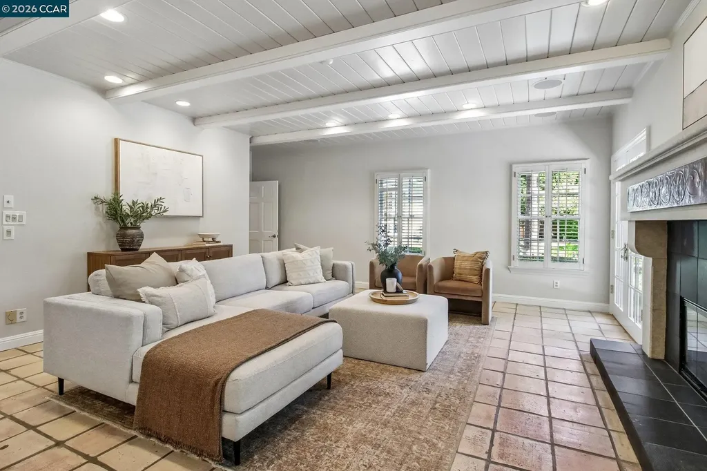 31 Tierra Verde Court Walnut Creek CA 94598