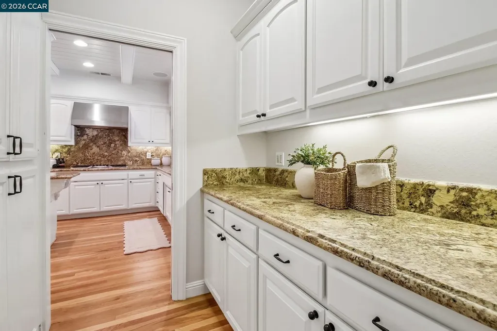 31 Tierra Verde Court Walnut Creek CA 94598