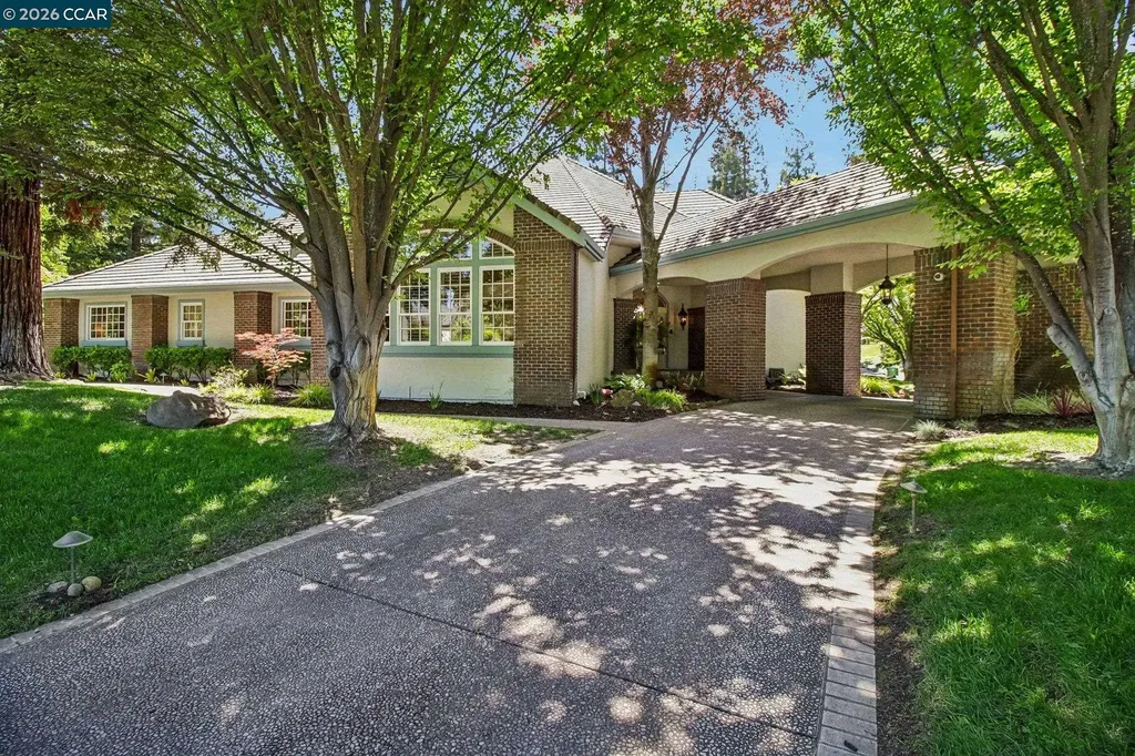 31 Tierra Verde Court Walnut Creek CA 94598