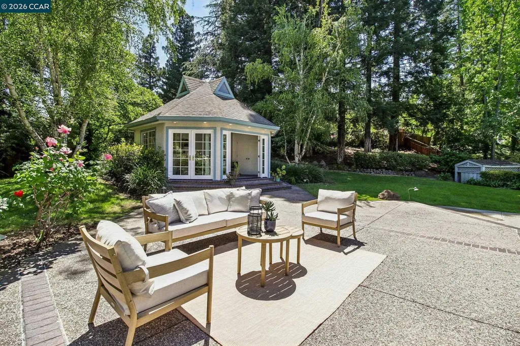 31 Tierra Verde Court Walnut Creek CA 94598