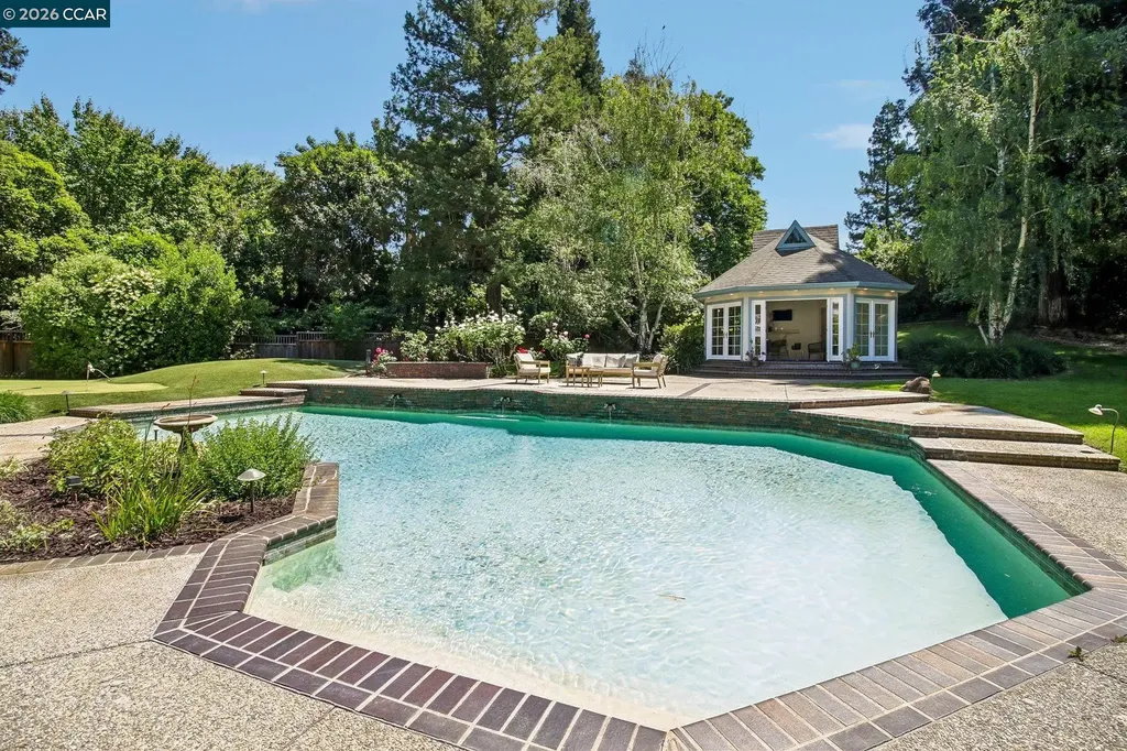 31 Tierra Verde Court Walnut Creek CA 94598
