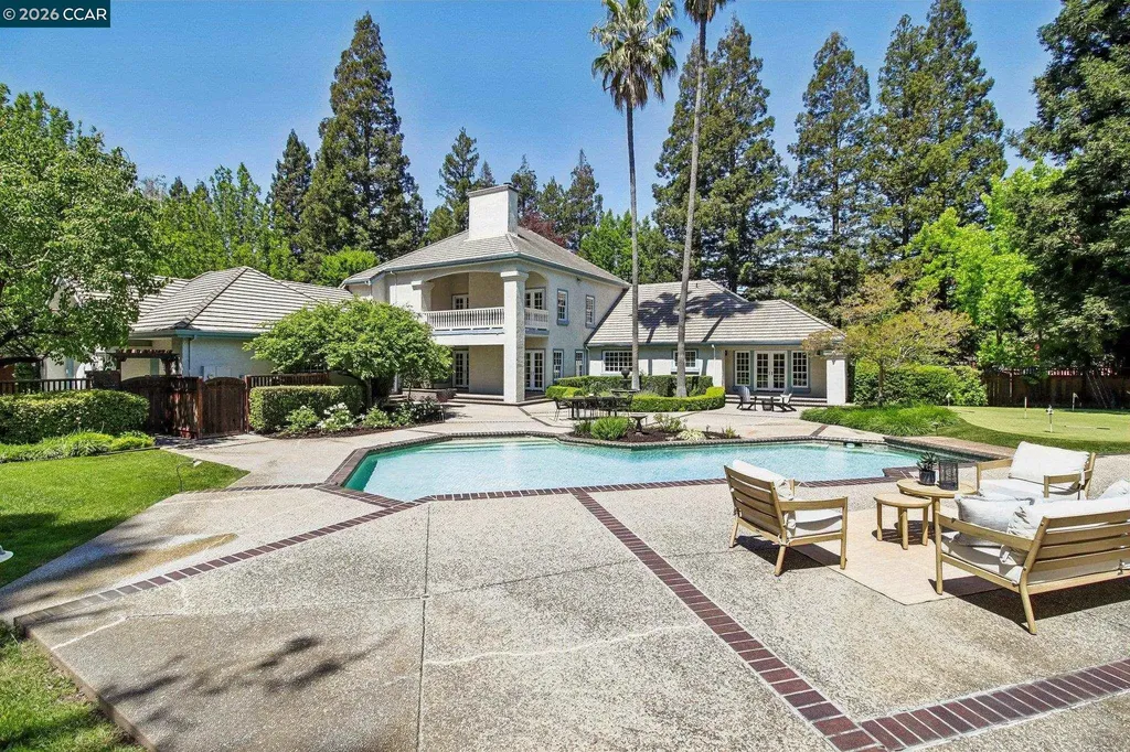 31 Tierra Verde Court Walnut Creek CA 94598
