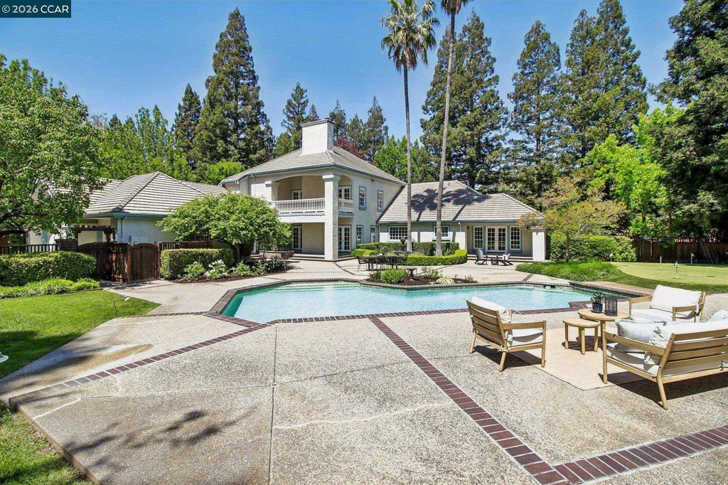 31 Tierra Verde Court Walnut Creek CA 94598