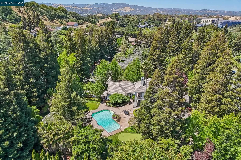 31 Tierra Verde Court Walnut Creek CA 94598