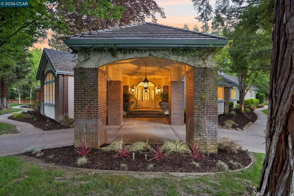 31 Tierra Verde Court Walnut Creek CA 94598