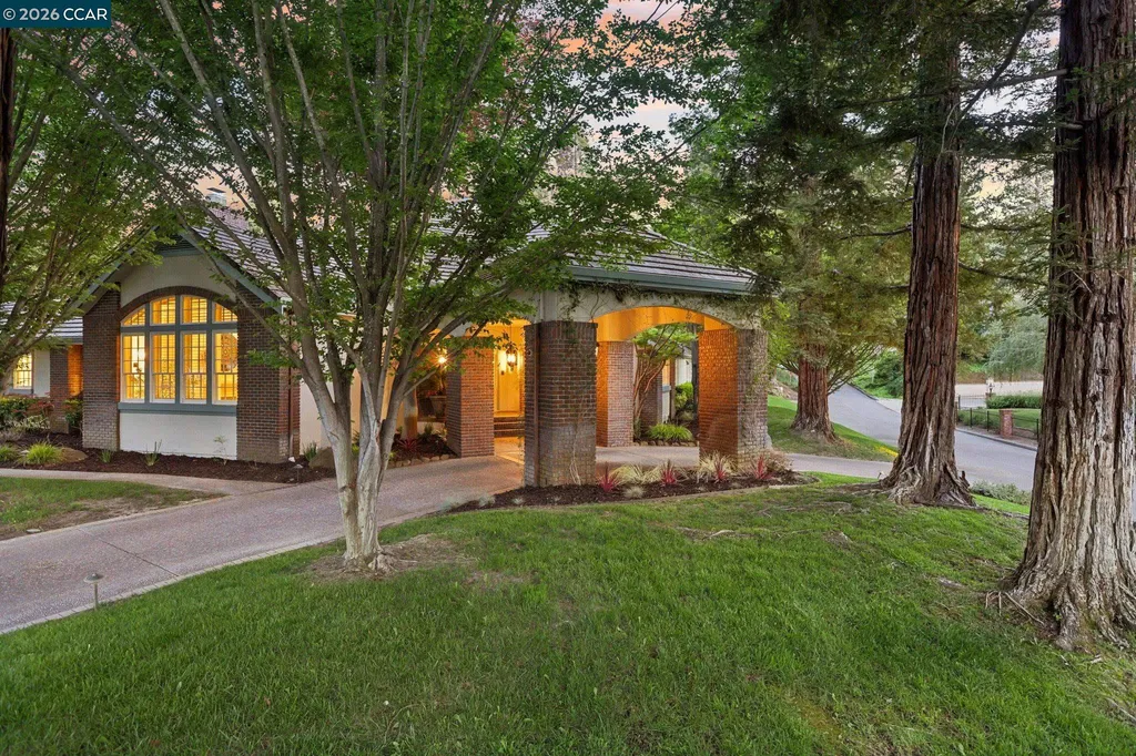 31 Tierra Verde Court Walnut Creek CA 94598