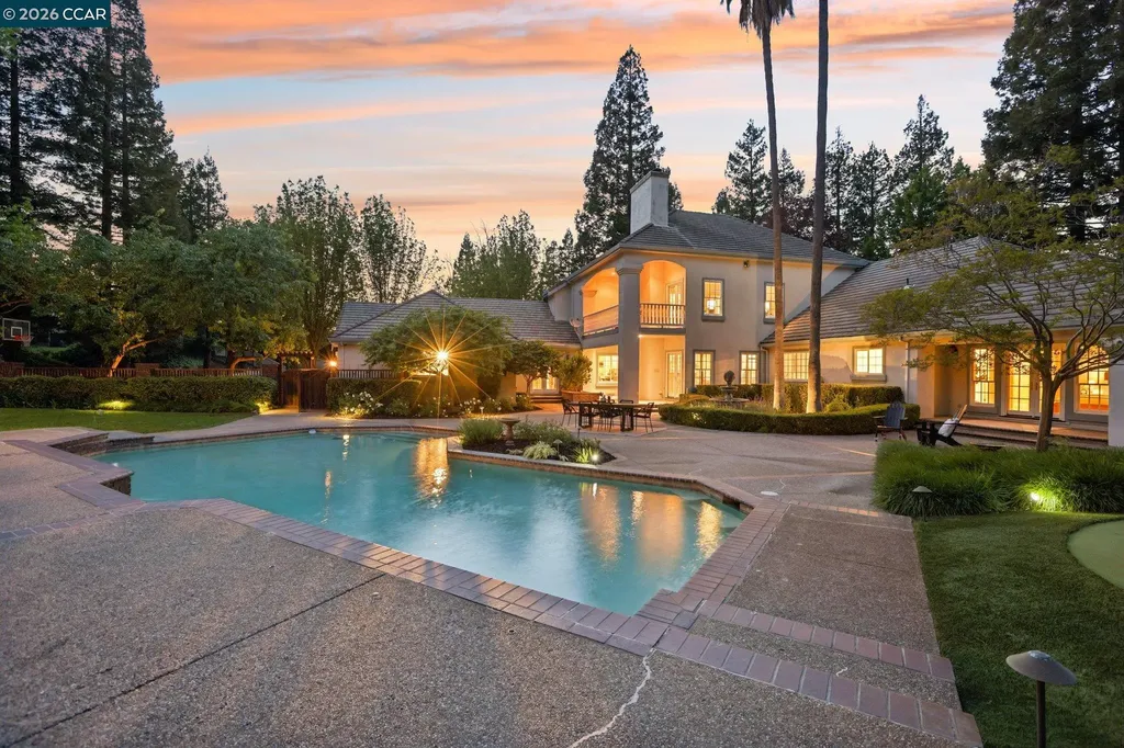 31 Tierra Verde Court Walnut Creek CA 94598
