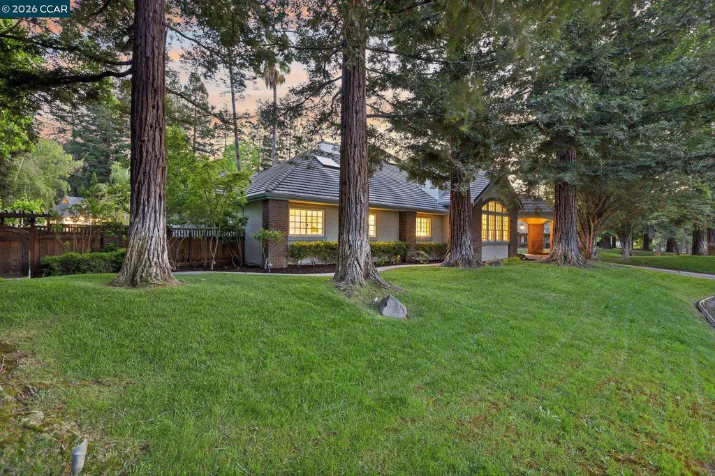 31 Tierra Verde Court Walnut Creek CA 94598