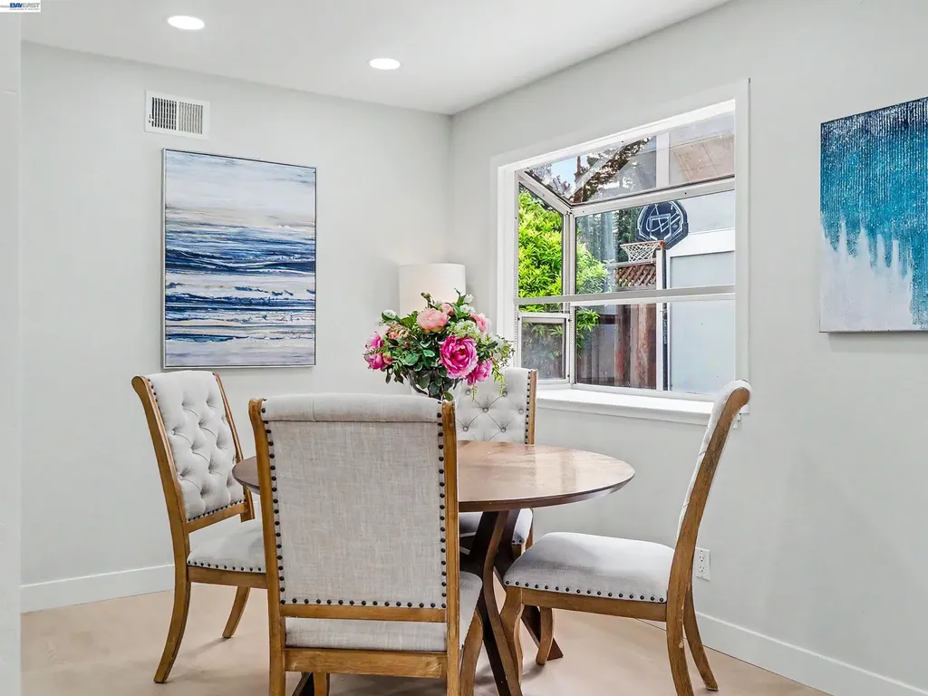 40130 Santa Teresa Common Fremont CA 94539