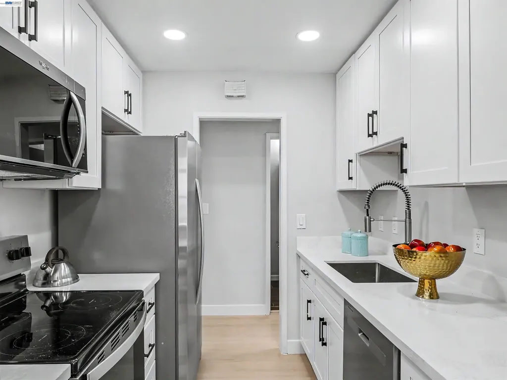 40130 Santa Teresa Common Fremont CA 94539