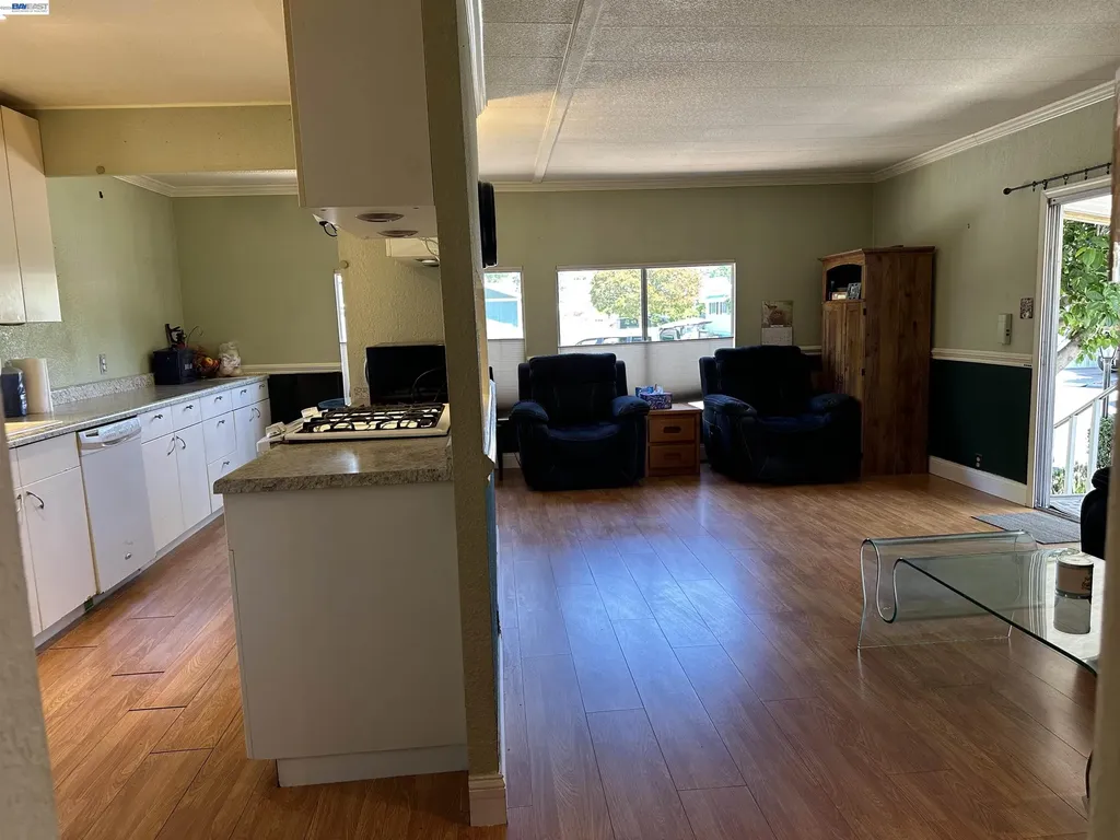 1150 Winton Avenue Hayward CA 94545