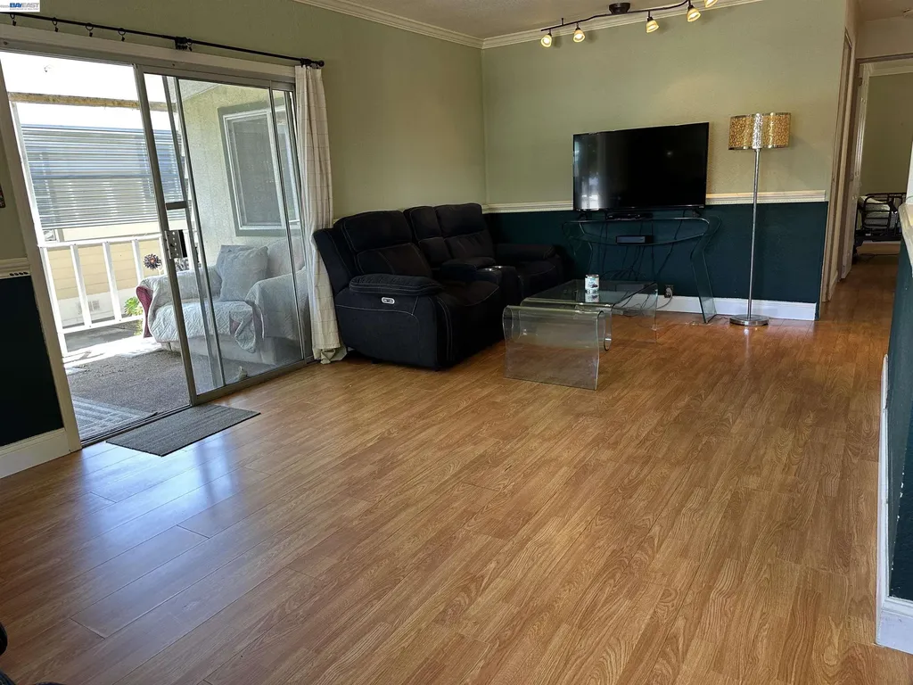 1150 Winton Avenue Hayward CA 94545