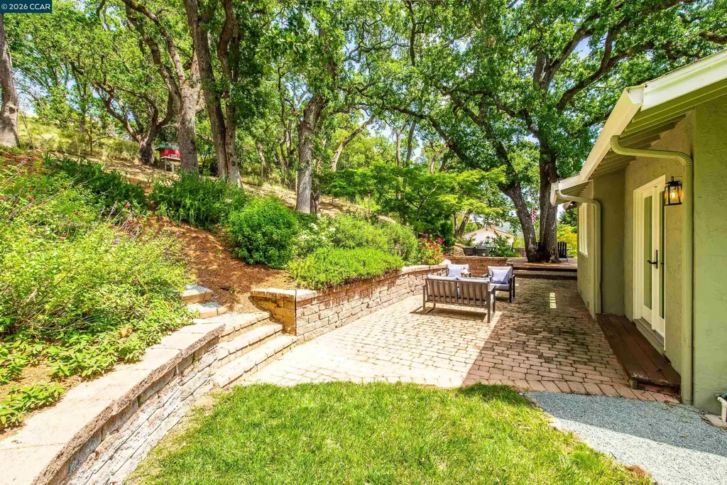 3348 Walnut Lane Lafayette CA 94549