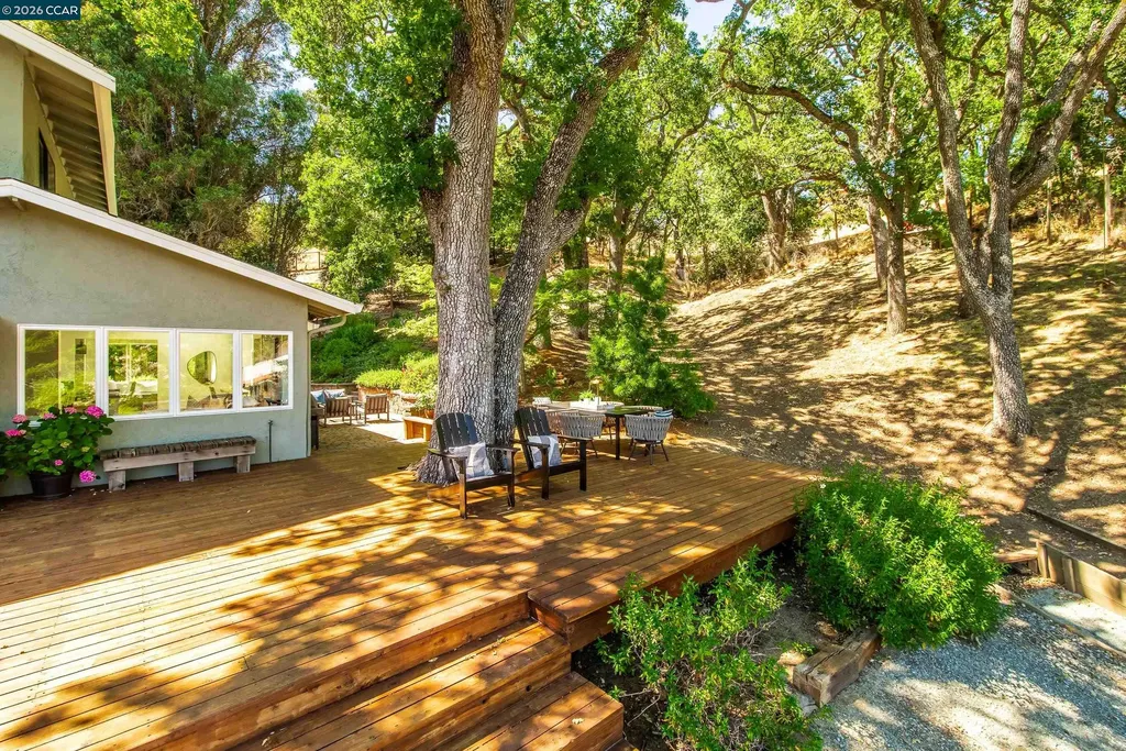 3348 Walnut Lane Lafayette CA 94549