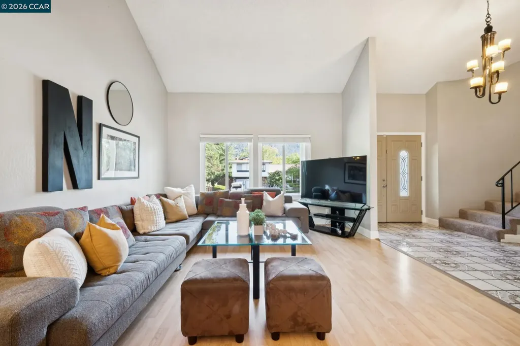 510 Mount Dell Drive Clayton CA 94517
